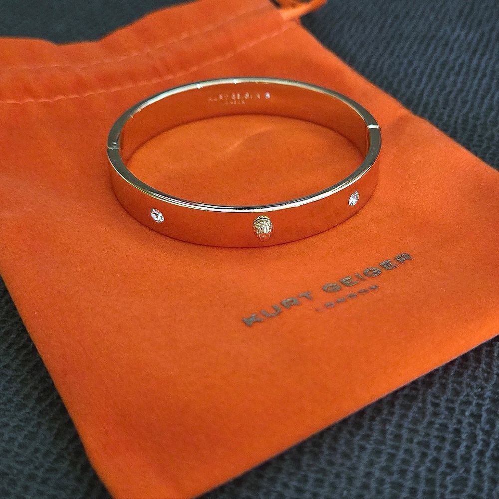 Kurt Geiger Gold💛 Hinged Bangle with Signature Eagle🦅 Head - NWT